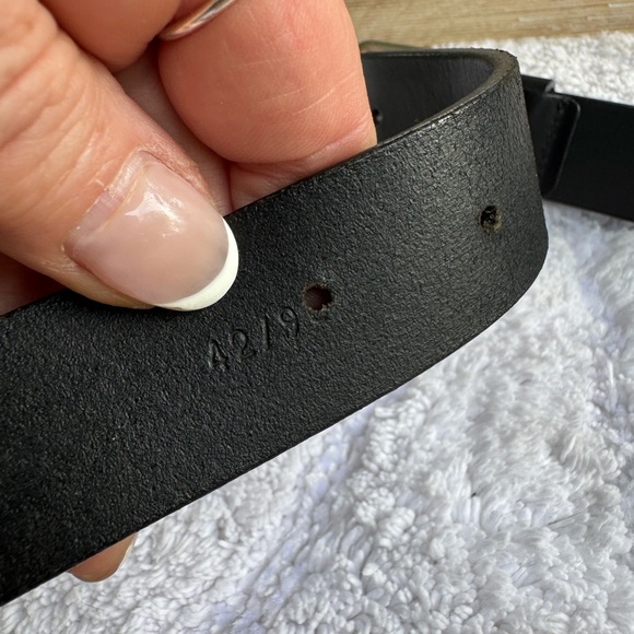 Authentic Dolce & Gabbana Black Belt with Silver Chains main image 7